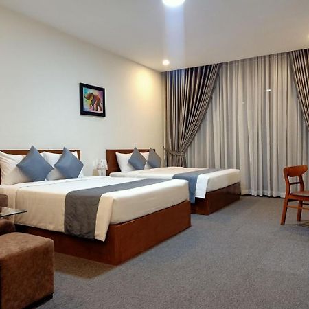 Nimith Hotel & Restaurant Phnom Penh Extérieur photo