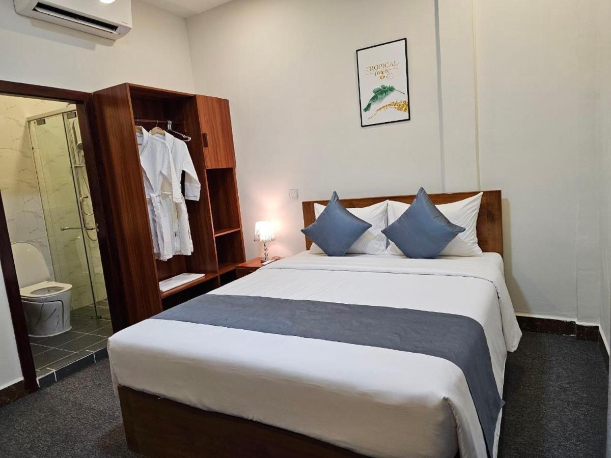 Nimith Hotel & Restaurant Phnom Penh Extérieur photo
