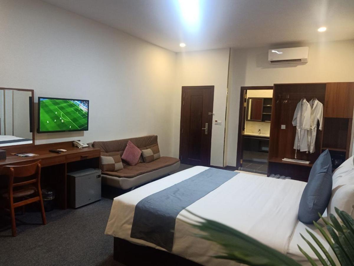 Nimith Hotel & Restaurant Phnom Penh Extérieur photo