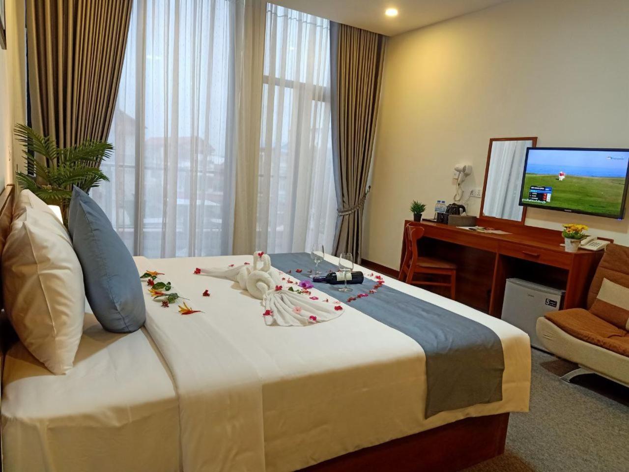 Nimith Hotel & Restaurant Phnom Penh Extérieur photo